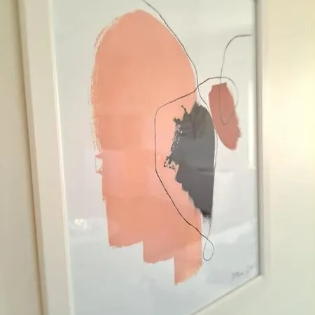 18 - Cozy With View, 7th Floor Kemi