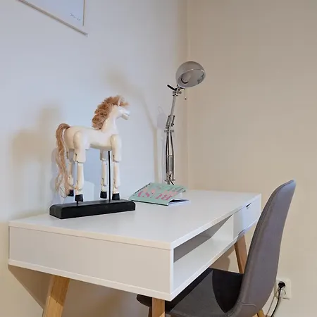 18 - Cozy With View, 7th Floor *