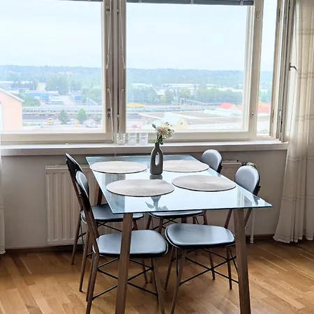 Appartement 18 - Cozy With View, 7th Floor Kemi