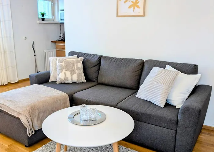 18 - Cozy With View, 7th Floor アパート