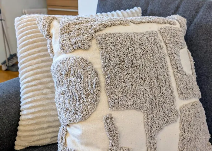 18 - Cozy With View, 7th Floor